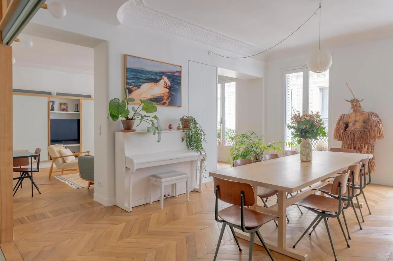 Very Spacious And Stylish Apartment At The Opera. Paris 0*,